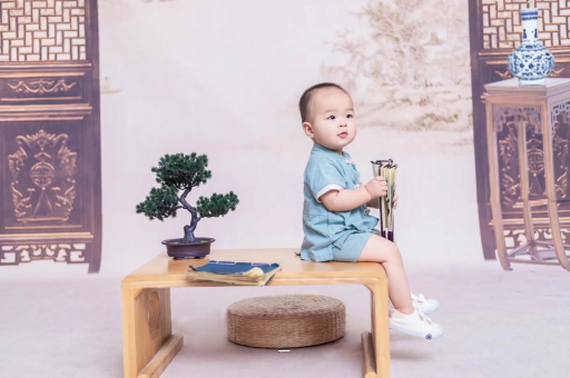 冠县宝宝打喷嚏流清水鼻涕